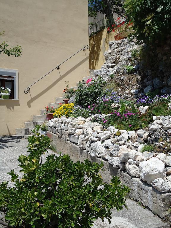 La Candeletta Hotel Santo Stefano Di Sessanio Bagian luar foto